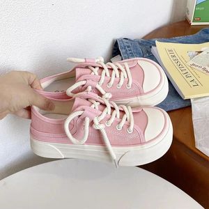 Casual Shoes Spring and Autumn Milk Whir Mango Big Wide Head Tjock Soled Canvas Female Liten White Ins Korean Version