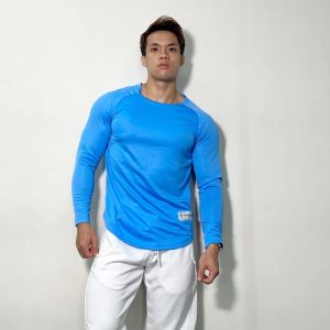 Tシャツスポーツカジュアル長袖セーター秋の冬の通気性弾性トレーニング男性トップウェアスリムランニングフィットネスTシャツ