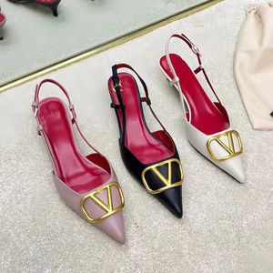 36-44 디자이너 여성 샌들 하이힐 금속 V- 버튼 포인트 신발 알몸 검은 색 빨간 무광택 클래식 브랜드 샌들 6cm 8cm 10cm 슬림 한 섹시 하이힐 웨딩 오란 신발