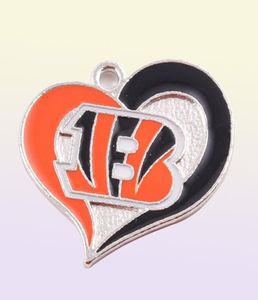 Futebol Berrole de futebol Cincinnati Mix Style Diy Pinglelet Brinchones Brincos Snap Button Steeler Bengala Tiger Jewelry Access1216032