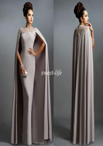 Lange sexy formelle Promi -Kleid Cape Vintage Abendkleider Spitze schiere Nackenscheide Prom Kleider6963181