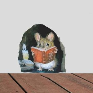 Cartoon Maus Reading Wandaufkleber Kinder Zimmer Haus Dekoration Wandbaum Schlafzimmer Hintergrundbild Abnehmbare lustige Ratten Aufkleber 240408