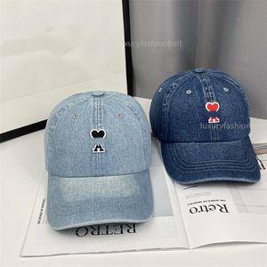 Amis aşk kalp kapağı erkek tasarımcı şapkası vintage mavi kovboy şapka nakış beyzbol şapkası kadın adam plaj casquette unisex sevimli moda kahverengi bere şapka toptancı