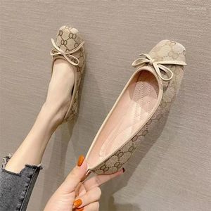 Lässige Schuhe Frauen Europa und Amerika rutschen auf runden Kopf flach flach flacher Bowknot Lefu Cover Foot Loafer