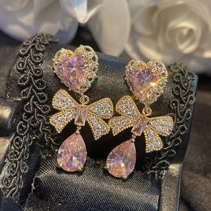 Pembe Elmas Kalp Sapı Tasarımcı Kadın Partisi için Küpe 925 STERLING Gümüş Post 3a Zirkonia 18K Altın Bowknot Küpeler Lüks Saplamalar Takı Günlük Kıyafet Arkadaş Hediyesi