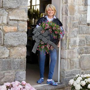 装飾的な花クリスマスリース新鮮な牡丹の花輪ワイルドフラワー人工花の正面玄関毎日の家の装飾装飾