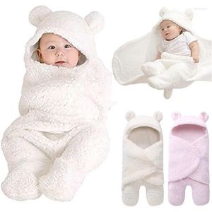 Blankets Baby Hoodies Bathrobe Bath Towel Fleece Receiving Blanket Neonatal Hold To Be Cute Animal Shape Solid Born Kids Carpet