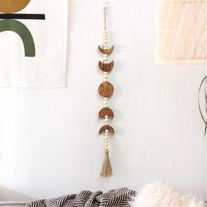 Estatuetas decorativas 2pcs pendentes pendentes de madeira tecida à mão com cordão de cordão Tassel Pequeno eclipse solar para decoração da sala de estar da casa de casa