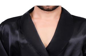 Men Black Lounge Sleepwearwear Faux Silk Nightwear para homens Comfort Robes de banho sedosos Men039s Vestes de sono mais SIZ7907366