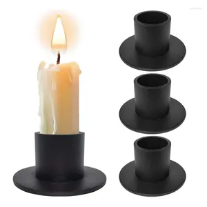 Candele per candele Simple Black Black Metal Desktop Candlestick for Wedding Party Festival Candelabra Art Gift Decor Home