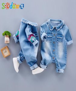 Sodawn 2018 spädbarnskläder unisex babykläder söt tecknad giraff regnbåge baby långärmad baby kostym mode barn kläder y8627715