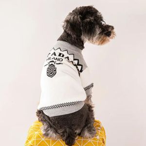 Luxury Designer Pet Dog Clothes Puppy Dog Sweater Yorkshire/Teddy/Marcus/Pomeranian Small Medium Dog Autumn/Winter Pet Clothing Coat XS-XXL French Bulldog