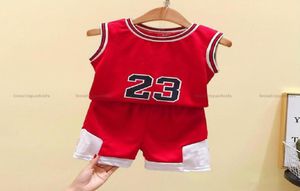 Summer Baby Boy Girl Abbigliamento Set di abbigliamento da basket Shorts pantaloni pantaloni per bambini trackuit da 2 pezzi Designer vestiti per bambini3637342