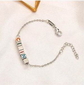 20 Style Luxury Armelets Designer Bangle Wristband Cuff Chain Letter Jewelry Silver Plated rostfritt stål Julvalentinsdaggåvor Accessorie