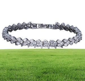 18K Weiß Gold plattiert Zirkonia -Tennisarmband Diamant Handkette für Männer Frauen Herz Liebe Kristallarmbänder Bangel Liebhaber Geschenk Val1033698