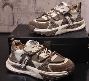 Tasarımcı Spor Ayakkabıları Hafif Şok Emici Erkekler Moda Ayakkabı Vintage Renkler Kalın Alt Dantel Yaylı Yay Konforu boş zaman tenis Yürüyüş Loafers