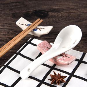 Chopsticks 1 PC Japanese Plum Blossom Ceramic Chopstick Holder Creative Kitchen levererar hushållstillbehör