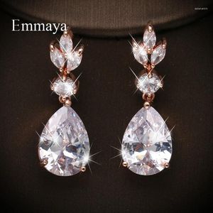 Gestüt Ohrringe Emmaya schillernde Wasserdrop Form Zirkonia Design Ohrring Frauen Braut Hochzeitsfeier Fashion Statement Ausscheidender Schmuck