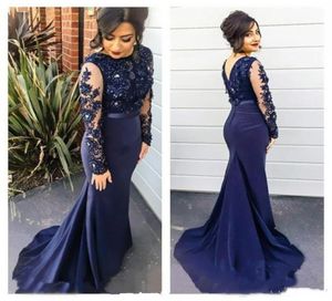 NY SEXY NAVY BLUE SMERAMAIT PROM DRESSES JEWEL NECK Långärmare spetspärlor blommor Sexig öppen baksida formell aftonklänning party GOWN3510138