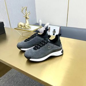 Designer Sneakers Calfskin Sneaker Men Women Shoe Reflective Sneakers Vintage Suede Leather Trainers Patchwork Leisure Shoe Platform Print Sneaker 4.8 12