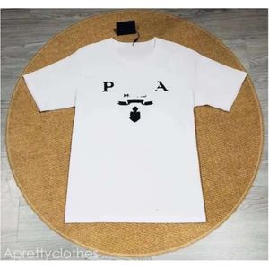 Parda Fashion T Shirts Mens Women Designers T-Shirts Tees Apparel Tops Man Casual Chest Letter Shirt Clothing Street Shorts Sleeve Clothes Tshirts Fendin 674