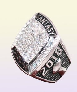 Fabrik Ganzes 2018 Fantasy Football Ring USA Größe 7 bis 15 mit hölzernen Displaybox Drop 8479037