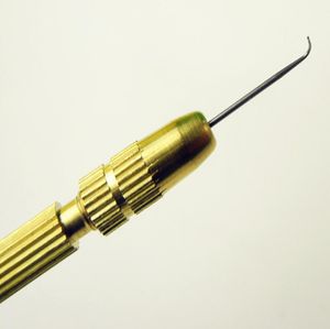 Wig Hook Needle Knots Threader med mässingshållare för att göra peruk och Toupee Hair Products Hand Sy Crochet Hook Needle Tool5483081