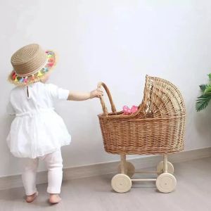 Toys Bebek Fotoğrafçılık Props Retro Rattan Bebek Bebek Toyu Fotoğraf Stüdyosu Bebek Bebek Taşıyıcı Çocuk Odası Dekorasyon Bebek Bebek Arabası