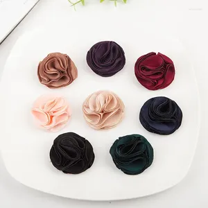 Flores decorativas 30pcs 4cm mini diy camellia handmade gardenia flor acessórios podem ser usados para broche de bolsa de sapatos de cabelo