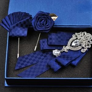 Mode handgjorda fluga bröllop krage lyxiga strass bowtie slips brosch ficka handduk fyrkantig gåva för män tillbehör 240407