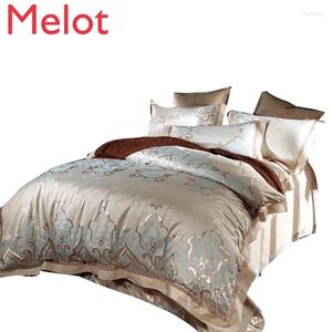 Set di biancheria da letto cover di lusso di lusso set a quattro pezzi All Cotton Pure Sheets Quilt raso grazioso