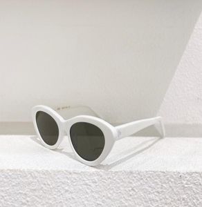 Small Cat Eye Sunglasses 40184 White Grey Lens Classic Design Sun Glasses Fashion Sunglasses uv400 protection Eyewear Summer with 1274616