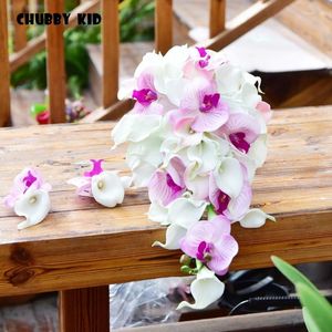 Dekorativa blommor! Lång konstgjord pu calla lily orkidé tårformad hållning vattenfall formformad bröllop brudbukett vit rosa