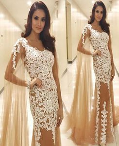 Gracieful Arabic Dubai Champagne Mermaid Dresses Evening Wear With Ivory Lace Applqiue 2021 Long Cape Sleeves Split Formal Prom Par8667908