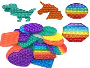 Rainbow Push Bubble Pers Sensory Toys Ping Board Game Dinosaur Unicorno Trastino Anello di portata Pun di Finger Squeeze-a-Bean Pis per sollievo da stress G325022992968