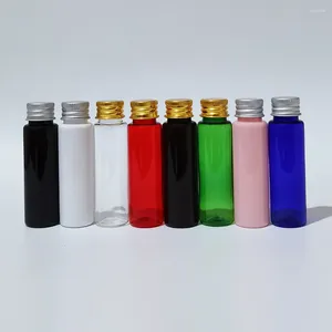 Bottiglie di stoccaggio 50pcs/lotto da 30 ml di bottiglia di plastica marrone bianca 1 once piccoli campioni di riempimento di profumo olio per la cura della pelle