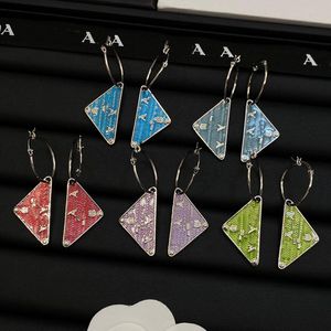 Exquisite Designer Hoop Earring Silver Plated Triangle Pendant Dangle Earrings Luxury Eardrop for Women Men Wedding Jewelry Accessories Selected Lovers Gifts