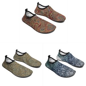 män kvinnor anpassade vading skor tecknad djur design diy ord svart vit blå röd slip-on mens tränare gai 039