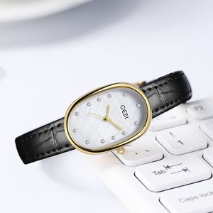 Klassiska kvinnor tittar på mekaniska automatiska klockor för män Vit Dial Brown Leather Strap Designer Watch Women