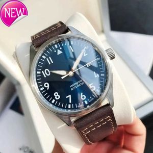 IWC Pilot IW327010 Mark XVIII AAA 3A Quality Watch 40mm Herren Automatische mechanische Bewegung mit Geschenkbox Leder Band 01