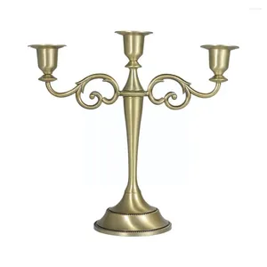 Candle Holders European Metal Candlestick Simple Romantic Wedding Festival Party Holder Tabletop Decoration Stand Decor Restaurant W5X7