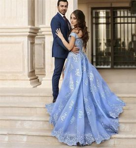 Designer Vestidos de Formatur från axeln Appliced ​​Lace Prom Dresses Side Slitblå aftonklänningar plus storlek Acceptabel9832483