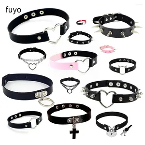 CHOKER 2024 Woman Heart Punk Collar Collar Collace PU Accessori gotici cinghia cucina regolabile rivetti a spillo feste sexy gioielli sexy