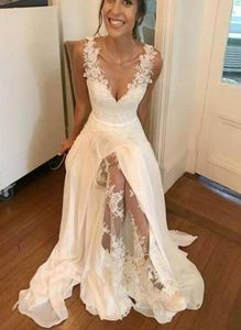 Elegant White Lace Prom Dresses V Neck billig designer 2021 Spets unika kjol spets slitsar chiffong applikation kväll formella klänningar long2800452