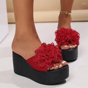 Slippers plataforma saltos altos sapatos femininos cunhas de flores sandálias 2024 Vestido de verão Bombas de caminhada chinelos zapatos mujer slides