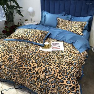 Sängkläder sätter leopardtryck 4st Set Cotton Luxury Quilt Cover King Size Takets och sängkläder för hemmet