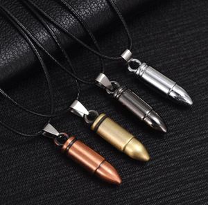 Män titanstålhalsband Bullet Pendant Leather Chain Necklace Women Jewelry7510423