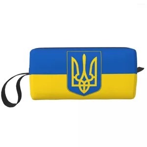 Kosmetiska väskor flagga av ukraina väska kvinnor söt stor kapacitet patriotisk makeup fodral skönhet lagring toalettartikar dopp kit låda