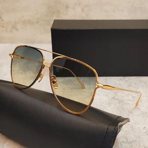 Solglasögon 2024 Fashion Style Cool Classic Vintage Men Hållbart recept Solar Eyewear Pure Titanium Gold Luxury Glasses