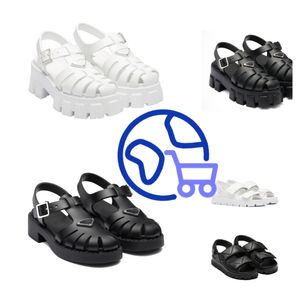 2024 Slipper Sandals شهيرة مصمم نساء منصة النساء شرائح صندل ساتان الحرير الصنادل الرملية Sandles Slides Slides Eur 36-40 Classic